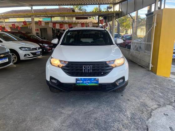 FIAT STRADA 1.3 FIREFLY FLEX FREEDOM CS MANUAL FIAT STRADA 1.3 FIREFLY FLEX FREEDOM CS MANUAL